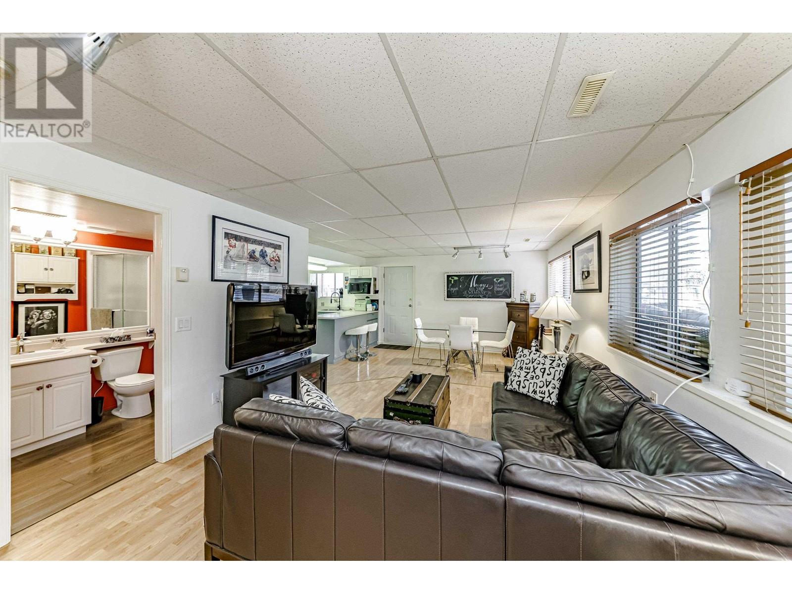 12068 204b Street, Maple Ridge, British Columbia  V2X 1A9 - Photo 24 - R2976350