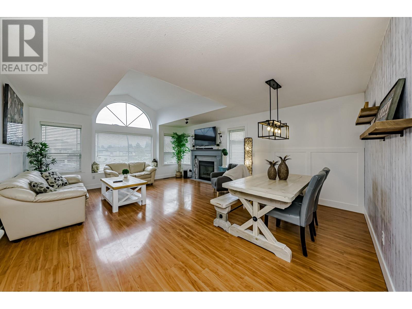 12068 204b Street, Maple Ridge, British Columbia  V2X 1A9 - Photo 9 - R2976350