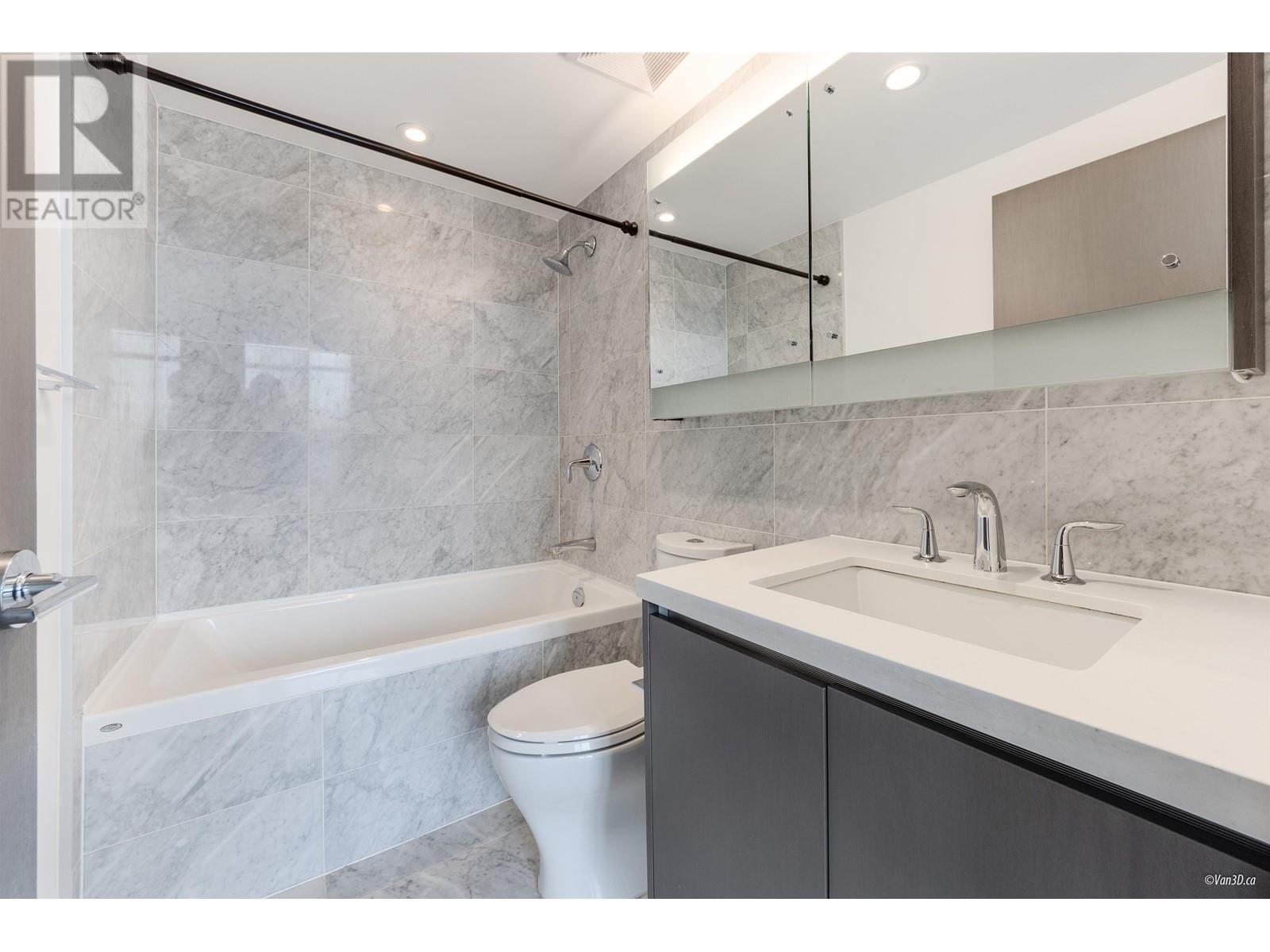 Listing Picture 13 of 25 : 3007 6538 NELSON AVENUE, Burnaby / 本拿比 - 魯藝地產 Yvonne Lu Group - MLS Medallion Club Member