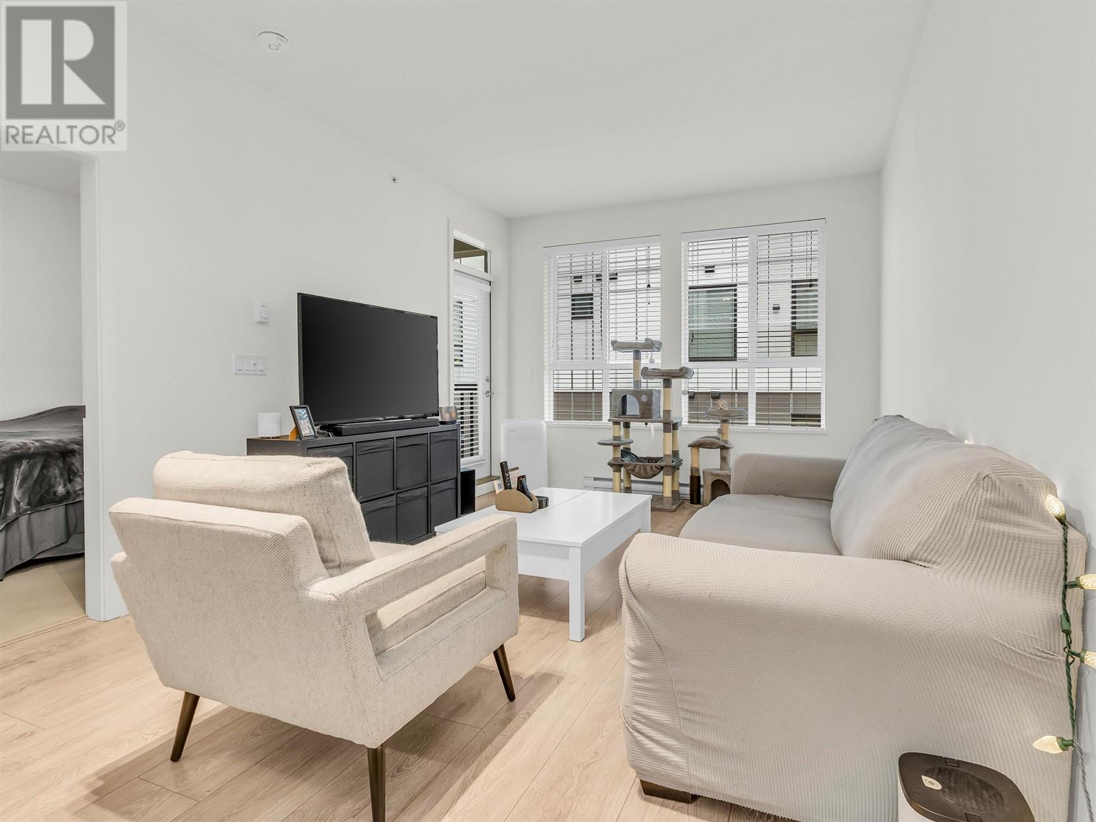 Property at 412 611 REGAN AVENUE image 3