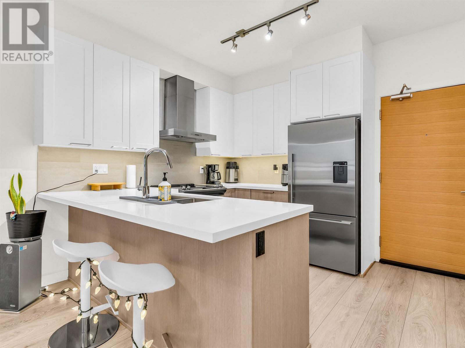 412 611 Regan Avenue, Coquitlam, British Columbia  V3J 0E5 - Photo 6 - R2977201