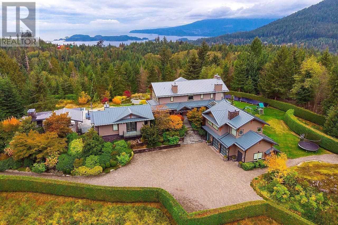 431 JOSEPHINE DRIVE, Bowen Island, British Columbia