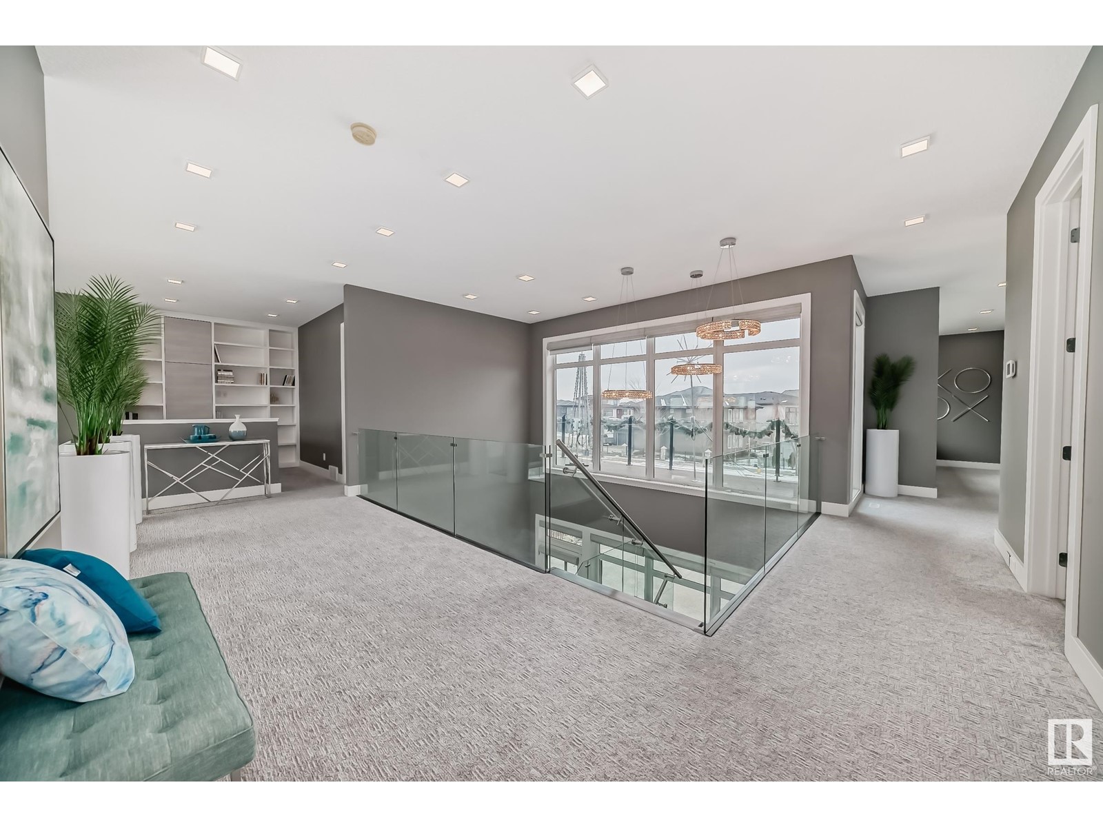 Property at 4129 CAMERON HEIGHTS PT NW image 5