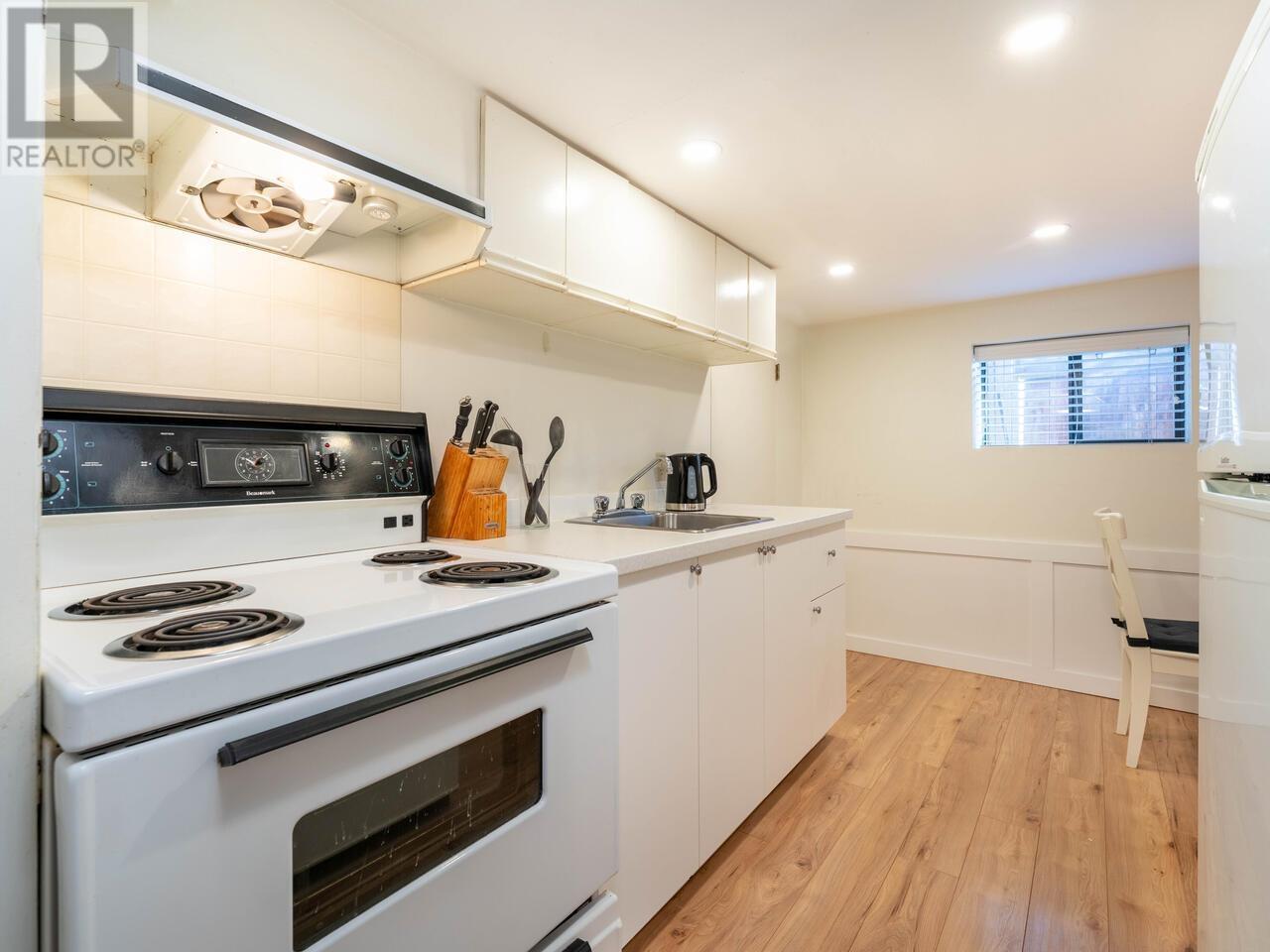 1625 E 8th Avenue, Vancouver, British Columbia  V5N 1T6 - Photo 28 - R2977196