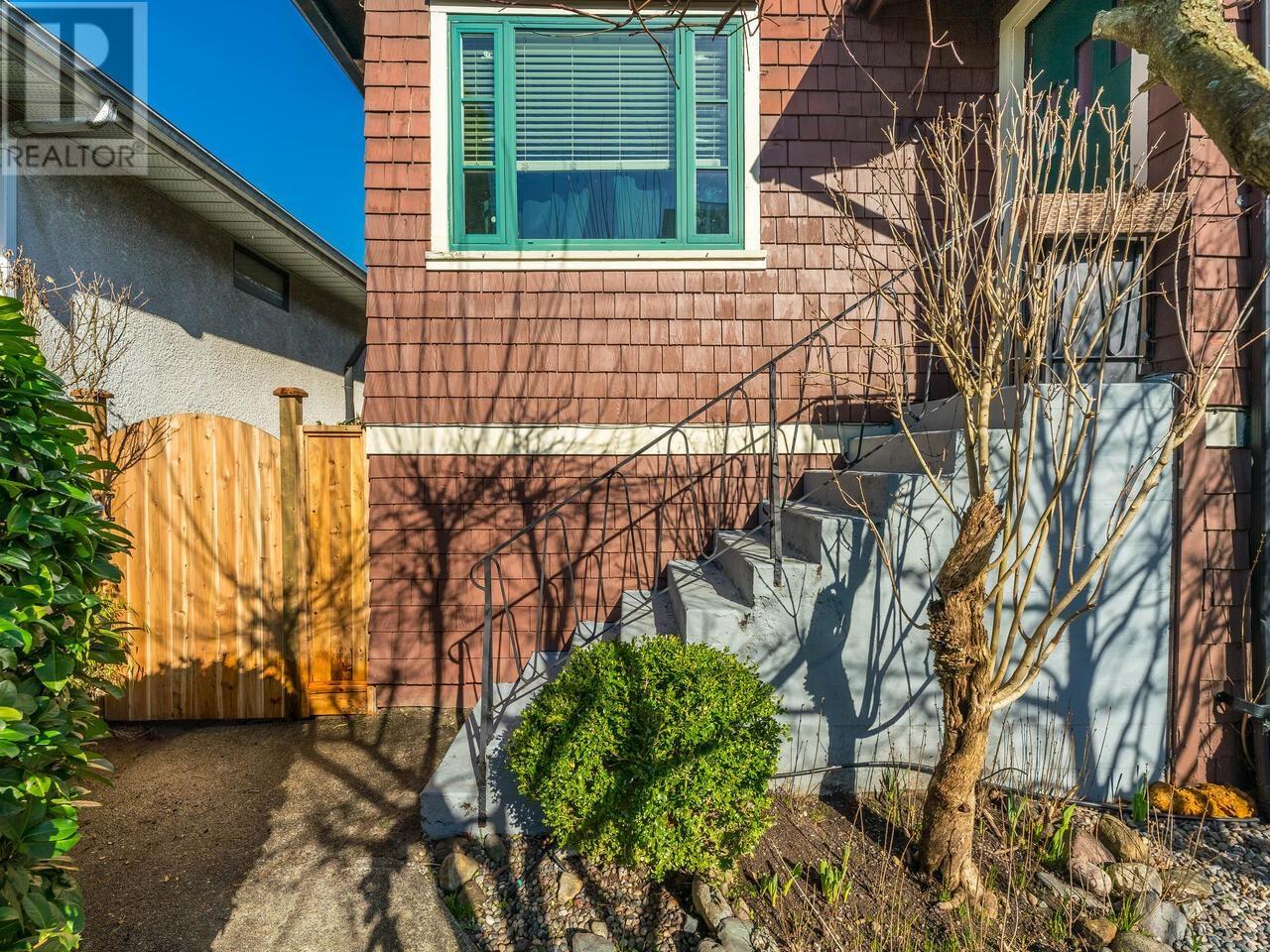 1625 E 8th Avenue, Vancouver, British Columbia  V5N 1T6 - Photo 6 - R2977196
