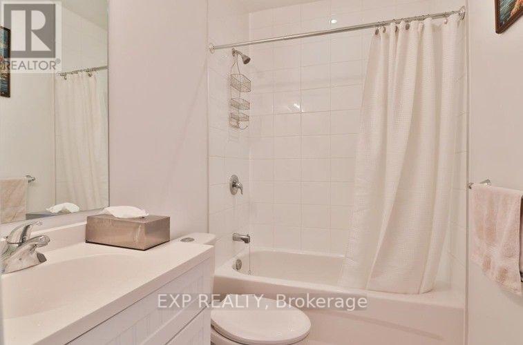 Upper - 295 Royal York Road, Toronto (Mimico), Ontario  M8V 2W1 - Photo 13 - W12015979
