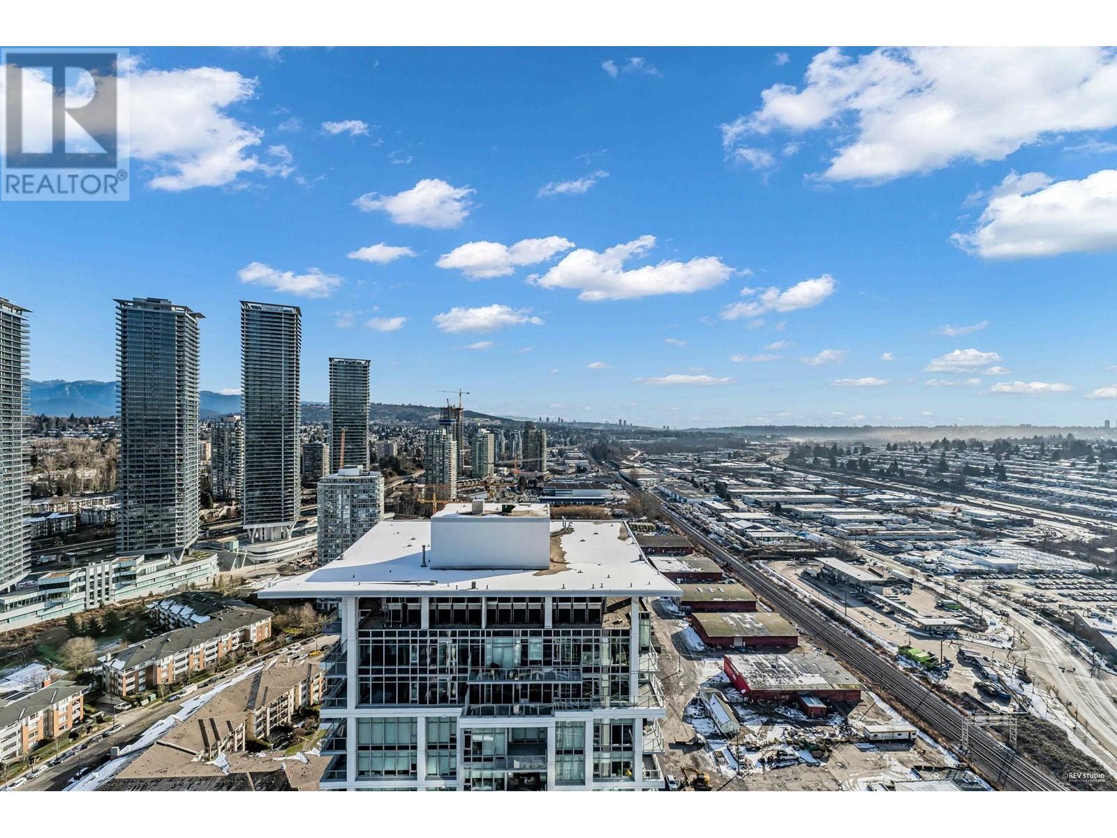 Listing Picture 18 of 26 : 3404 2311 BETA AVENUE, Burnaby / 本拿比 - 魯藝地產 Yvonne Lu Group - MLS Medallion Club Member