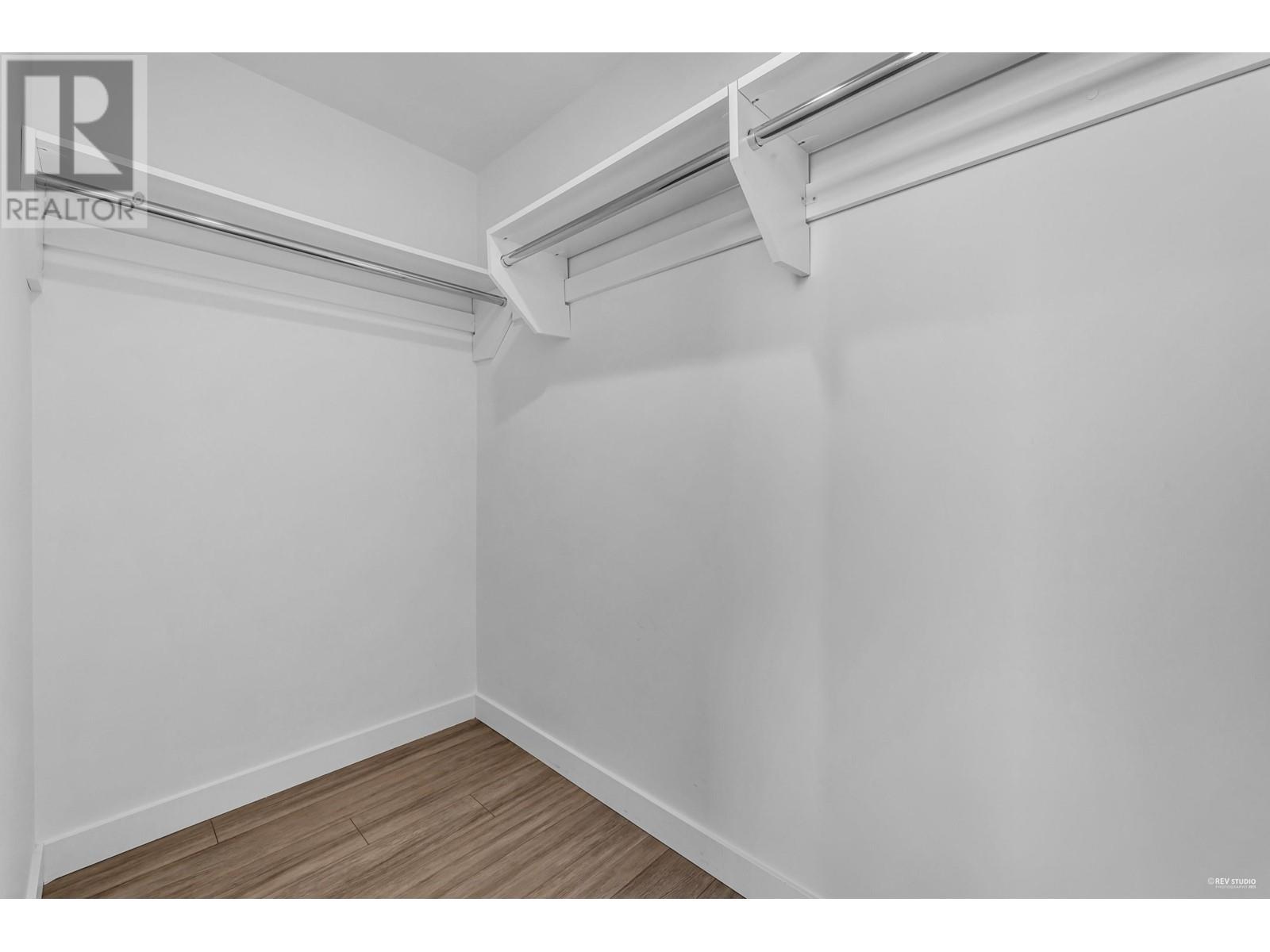 Listing Picture 11 of 26 : 3404 2311 BETA AVENUE, Burnaby / 本拿比 - 魯藝地產 Yvonne Lu Group - MLS Medallion Club Member