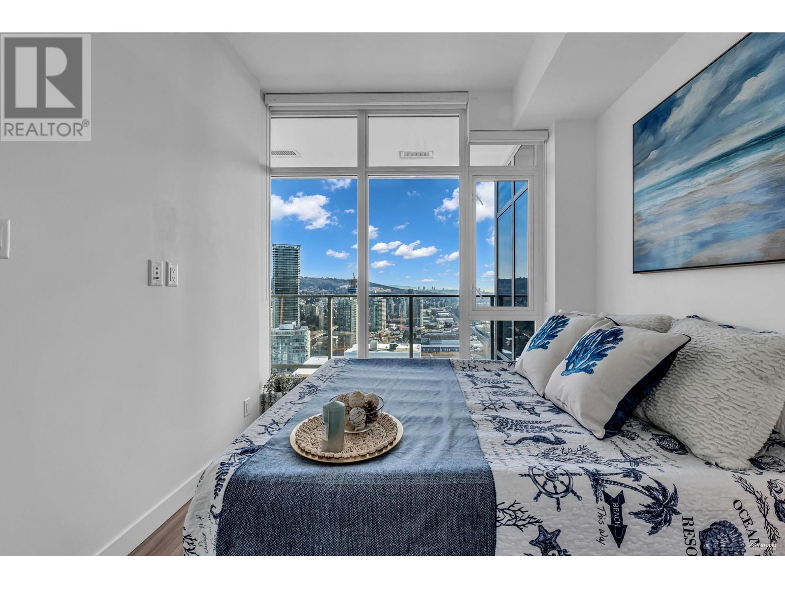 Listing Picture 10 of 26 : 3404 2311 BETA AVENUE, Burnaby / 本拿比 - 魯藝地產 Yvonne Lu Group - MLS Medallion Club Member