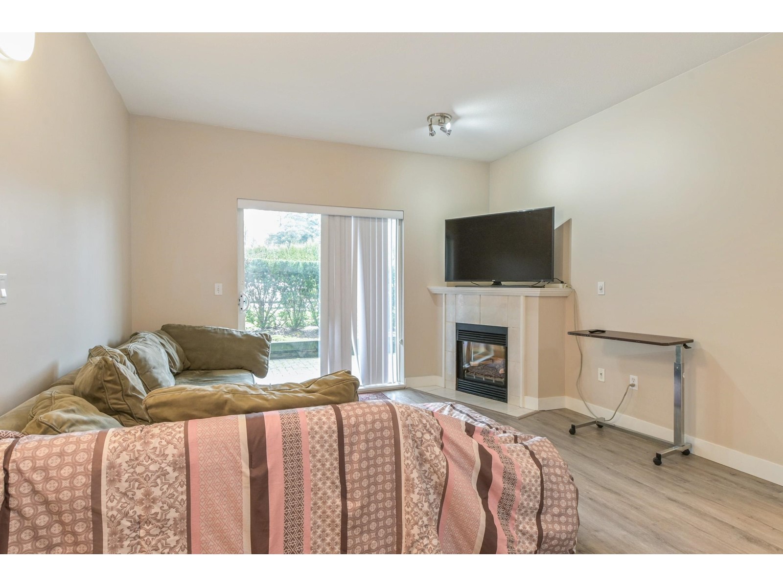 103 15298 20 Avenue, Surrey, British Columbia  V4A 2A3 - Photo 3 - R2976607