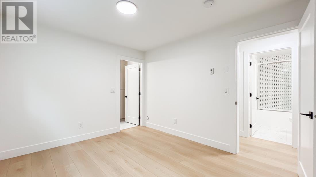 1 7237 Jubilee Avenue, Burnaby, British Columbia  V5J 4B5 - Photo 36 - R2971472
