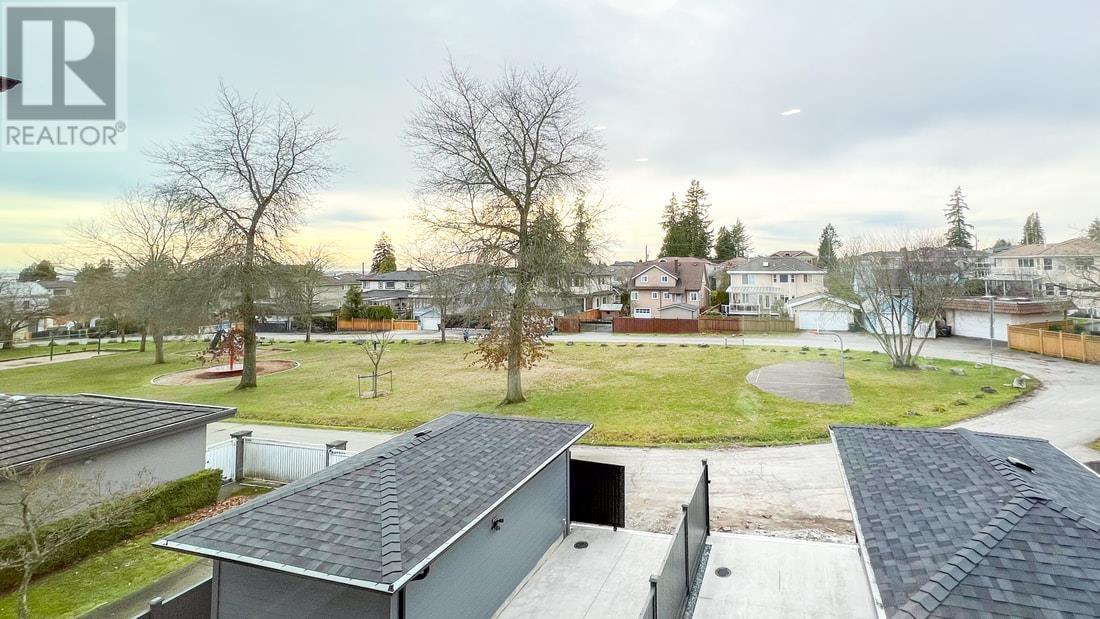 1 7237 Jubilee Avenue, Burnaby, British Columbia  V5J 4B5 - Photo 30 - R2971472