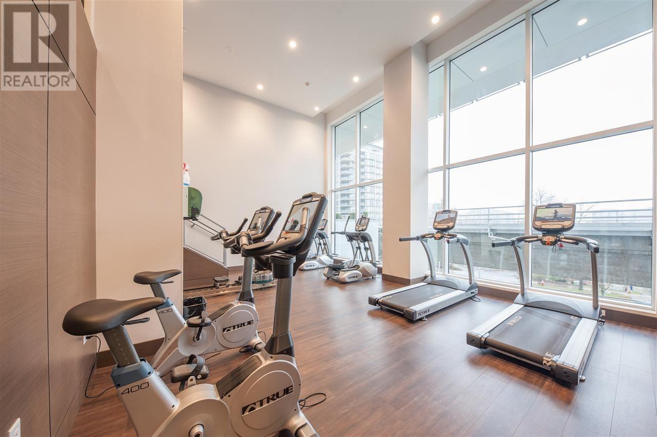 Listing Picture 9 of 12 : 1102 5580 NO.3 ROAD, Richmond / 烈治文 - 魯藝地產 Yvonne Lu Group - MLS Medallion Club Member