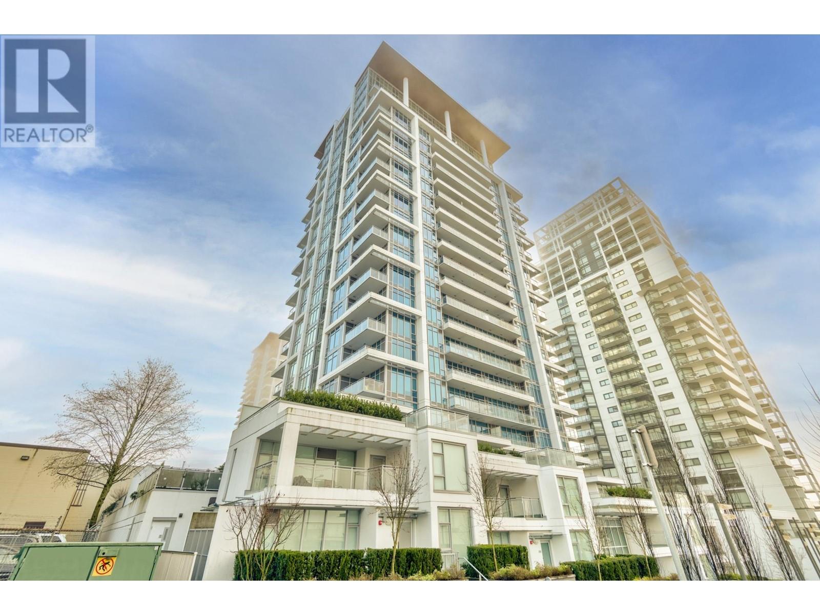Listing Picture 2 of 26 : 603 2288 ALPHA AVENUE, Burnaby / 本拿比 - 魯藝地產 Yvonne Lu Group - MLS Medallion Club Member