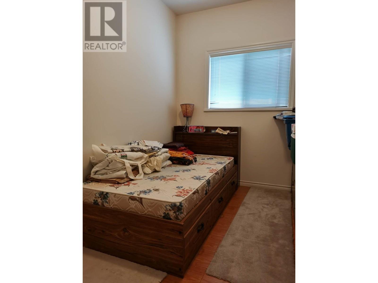 Listing Picture 8 of 20 : 2722 VENABLES STREET, Vancouver / 溫哥華 - 魯藝地產 Yvonne Lu Group - MLS Medallion Club Member