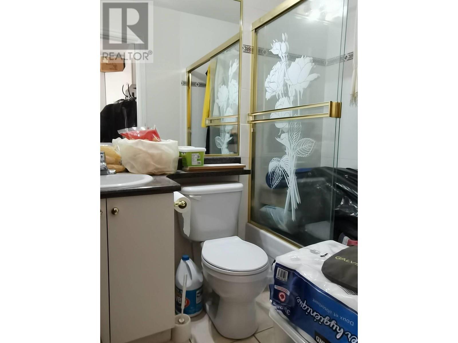 Listing Picture 14 of 20 : 2722 VENABLES STREET, Vancouver / 溫哥華 - 魯藝地產 Yvonne Lu Group - MLS Medallion Club Member