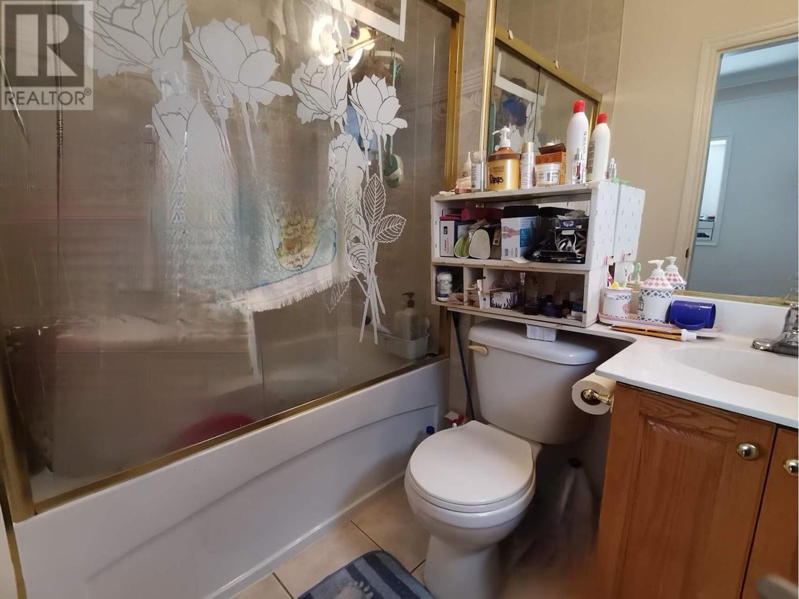 Listing Picture 10 of 20 : 2722 VENABLES STREET, Vancouver / 溫哥華 - 魯藝地產 Yvonne Lu Group - MLS Medallion Club Member