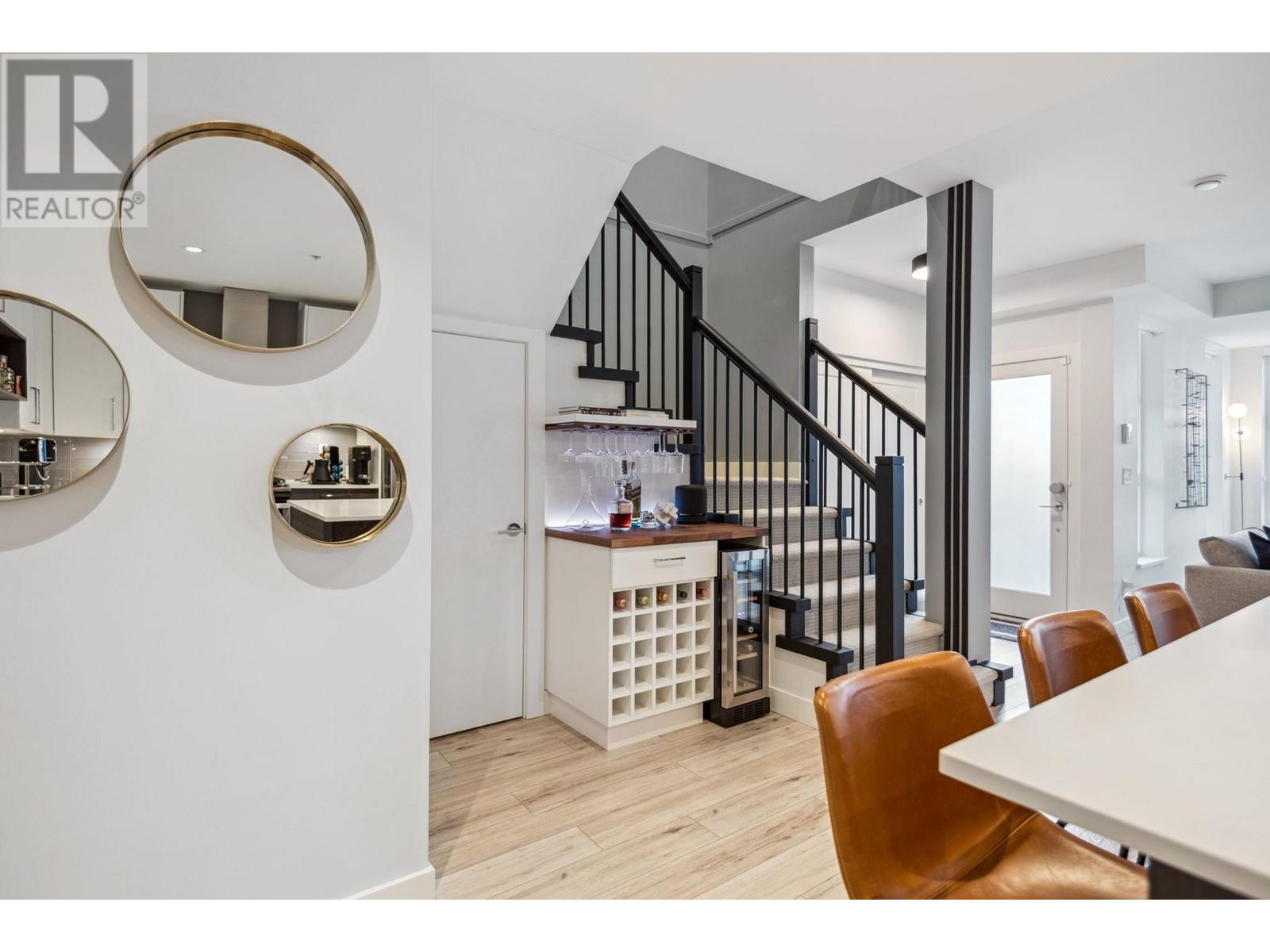 Listing Picture 15 of 37 : 7 13040 NO. 2 ROAD, Richmond / 烈治文 - 魯藝地產 Yvonne Lu Group - MLS Medallion Club Member