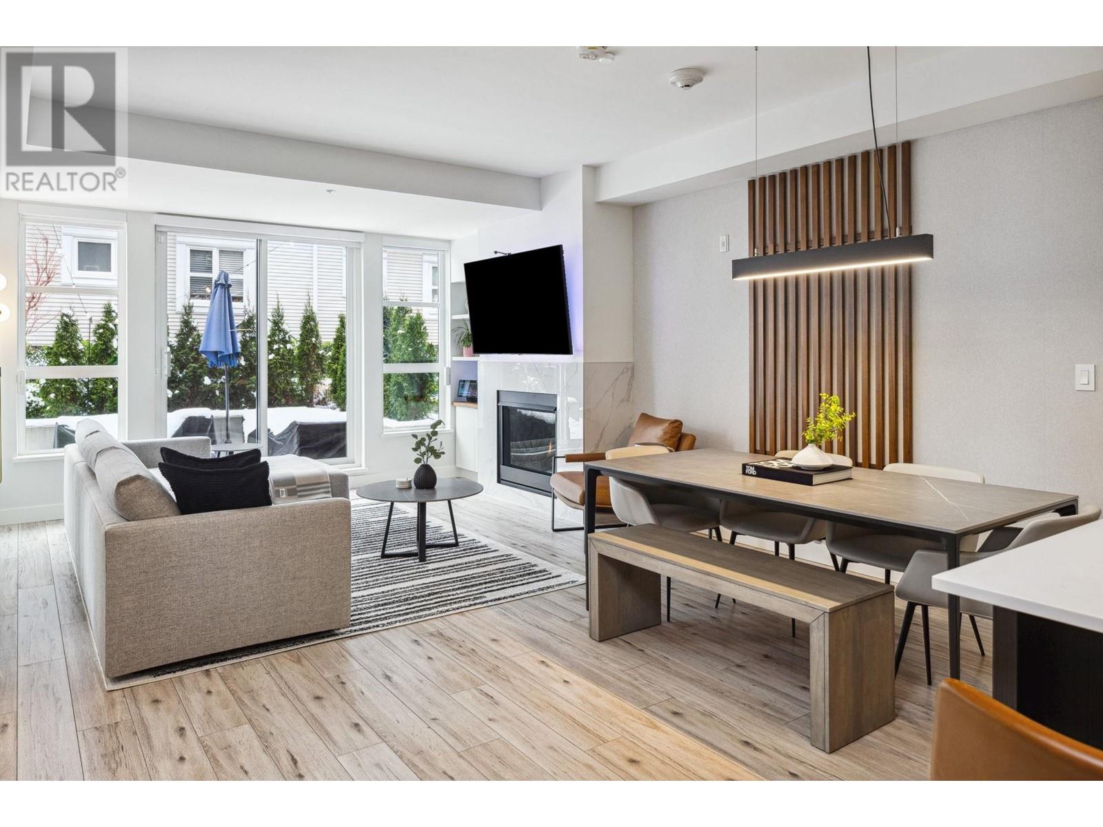 Listing Picture 8 of 37 : 7 13040 NO. 2 ROAD, Richmond / 烈治文 - 魯藝地產 Yvonne Lu Group - MLS Medallion Club Member