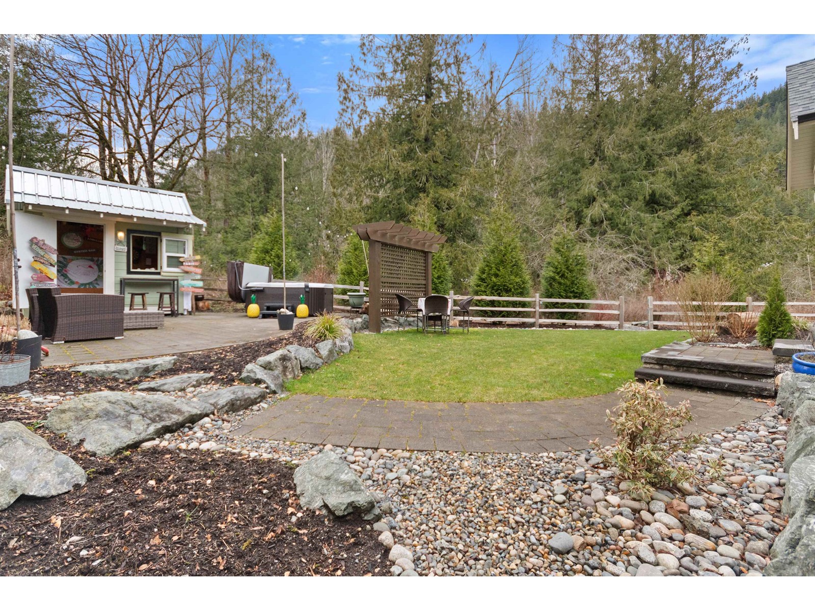 Property at 43342 CREEKSIDE CIRCLE image 4