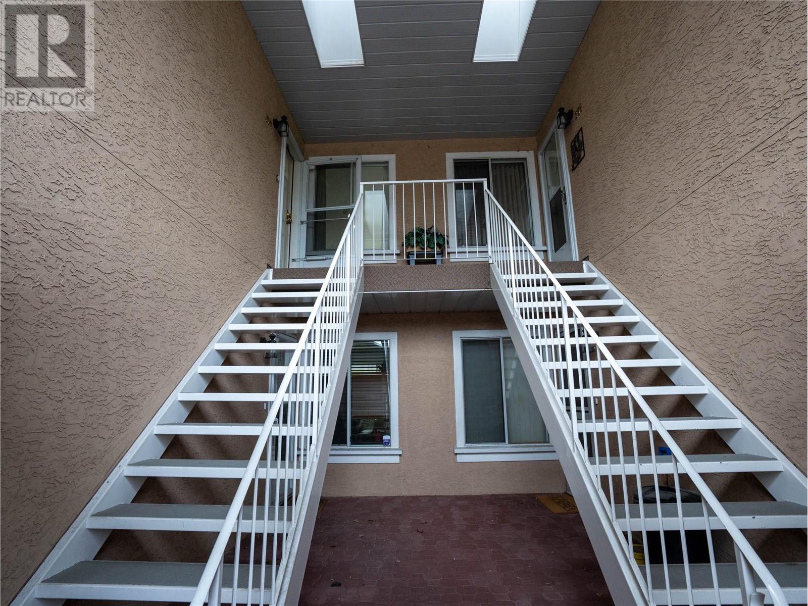 Property at 320 Brandon Avenue Unit# 207 image 3