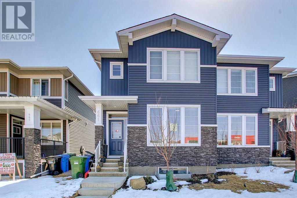 661 Redstone Drive NE, calgary, Alberta