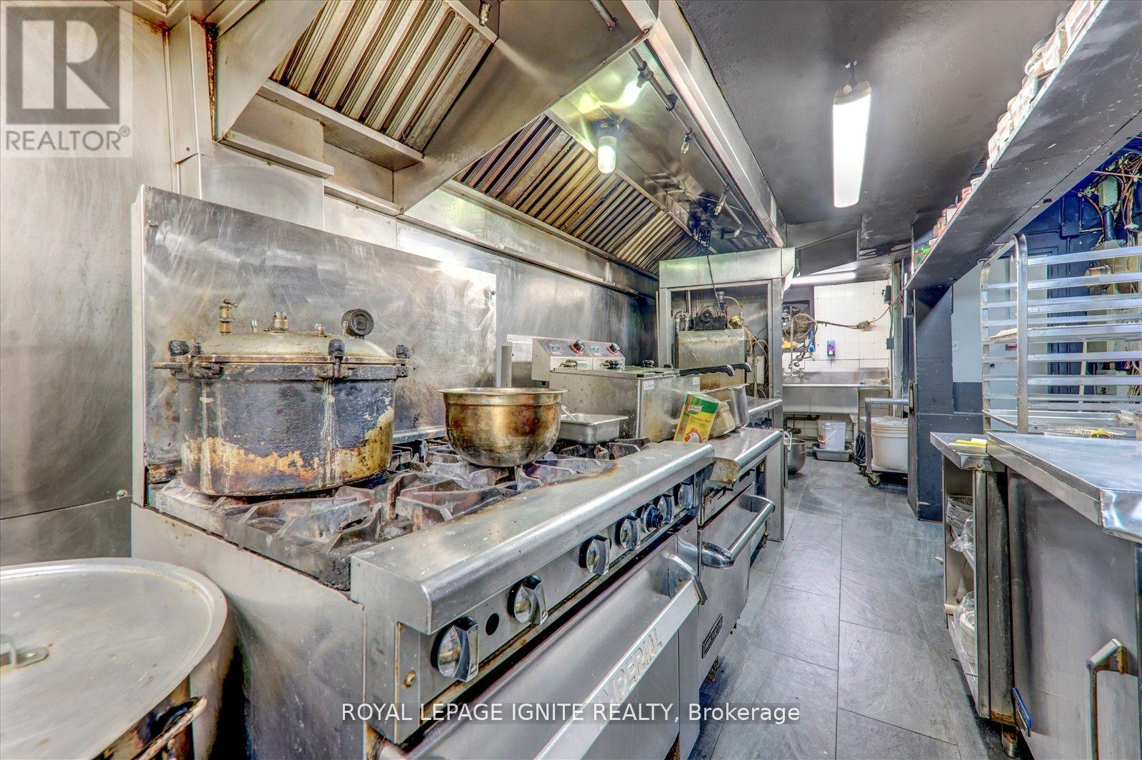 2398 Eglinton Avenue E, Toronto, Ontario  M1K 2P3 - Photo 16 - E12016024