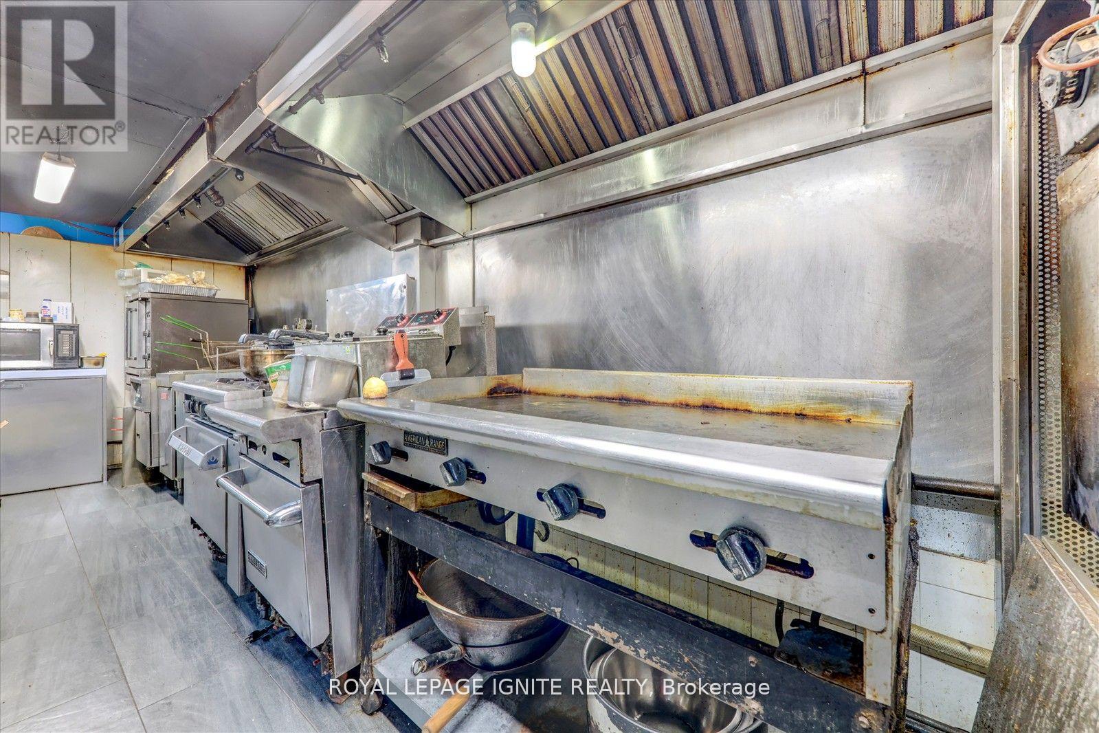 2398 Eglinton Avenue E, Toronto, Ontario  M1K 2P3 - Photo 18 - E12016024