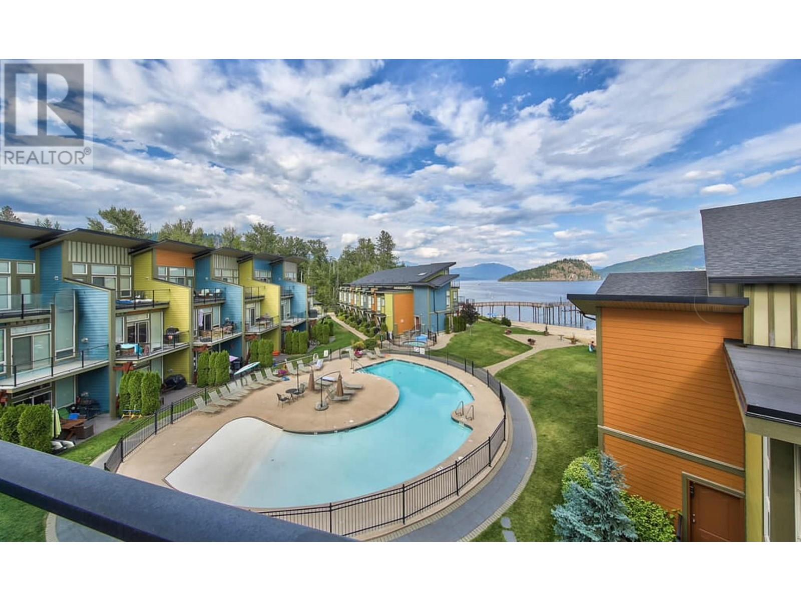 1134 Pine Grove Road Unit# 9, Scotch Creek, British Columbia  V0E 1M5 - Photo 4 - 10338471