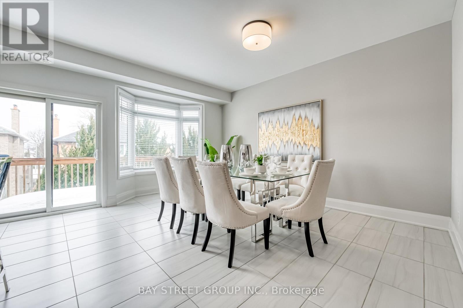 Th5 - 384 Highway 7 E, Richmond Hill, Ontario  L4B 0G5 - Photo 11 - N12015988