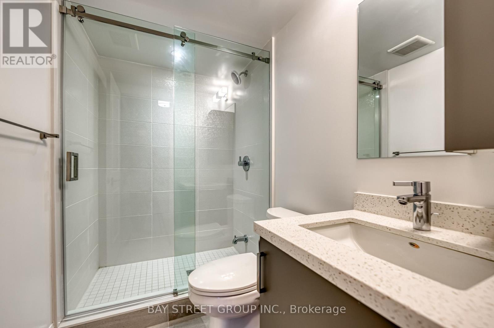 Th5 - 384 Highway 7 E, Richmond Hill, Ontario  L4B 0G5 - Photo 41 - N12015988