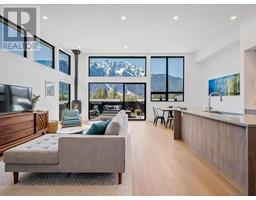 43 4000 SUNSTONE WAY, Pemberton, British Columbia