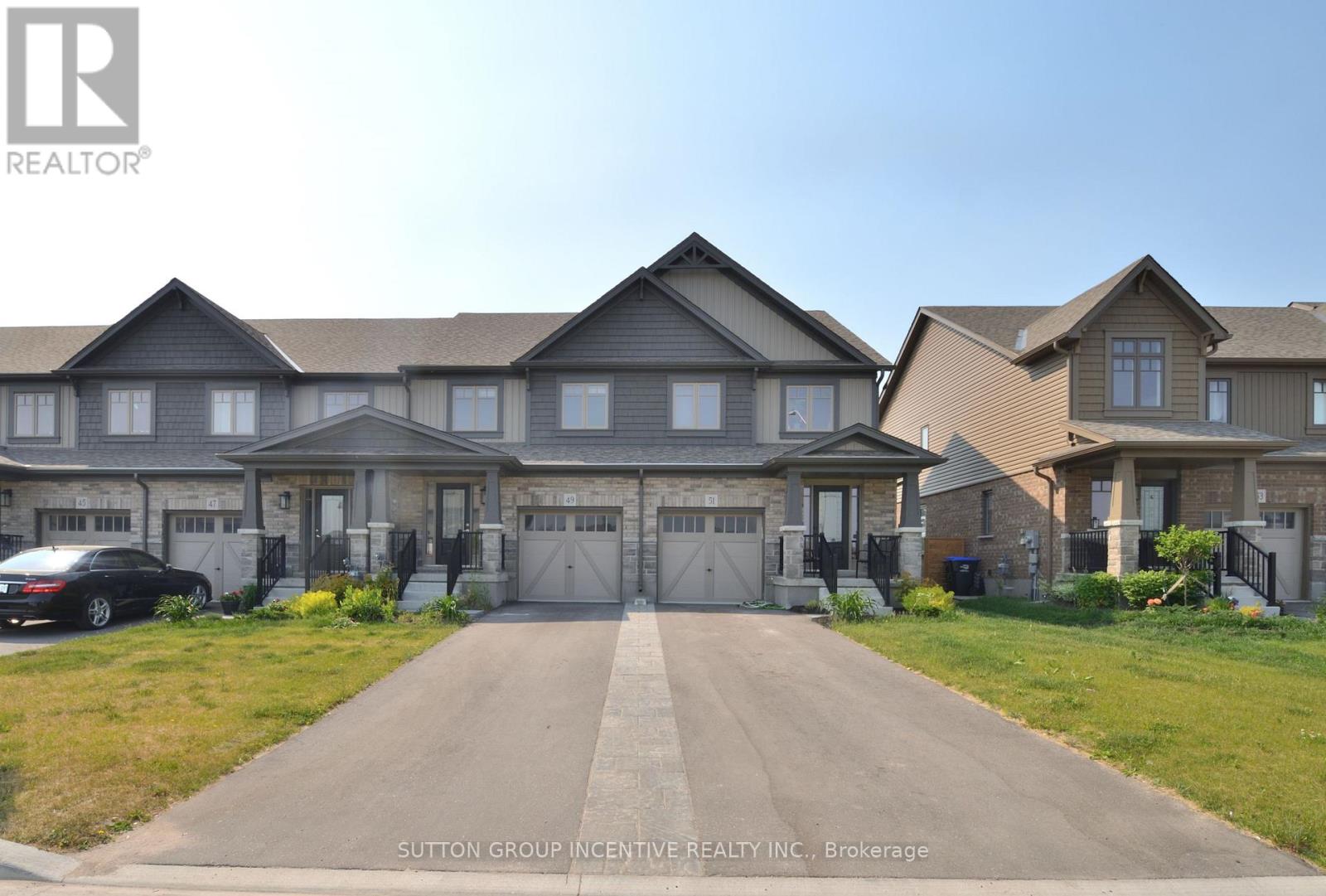 Property at 51 ARCHER AVENUE image 1