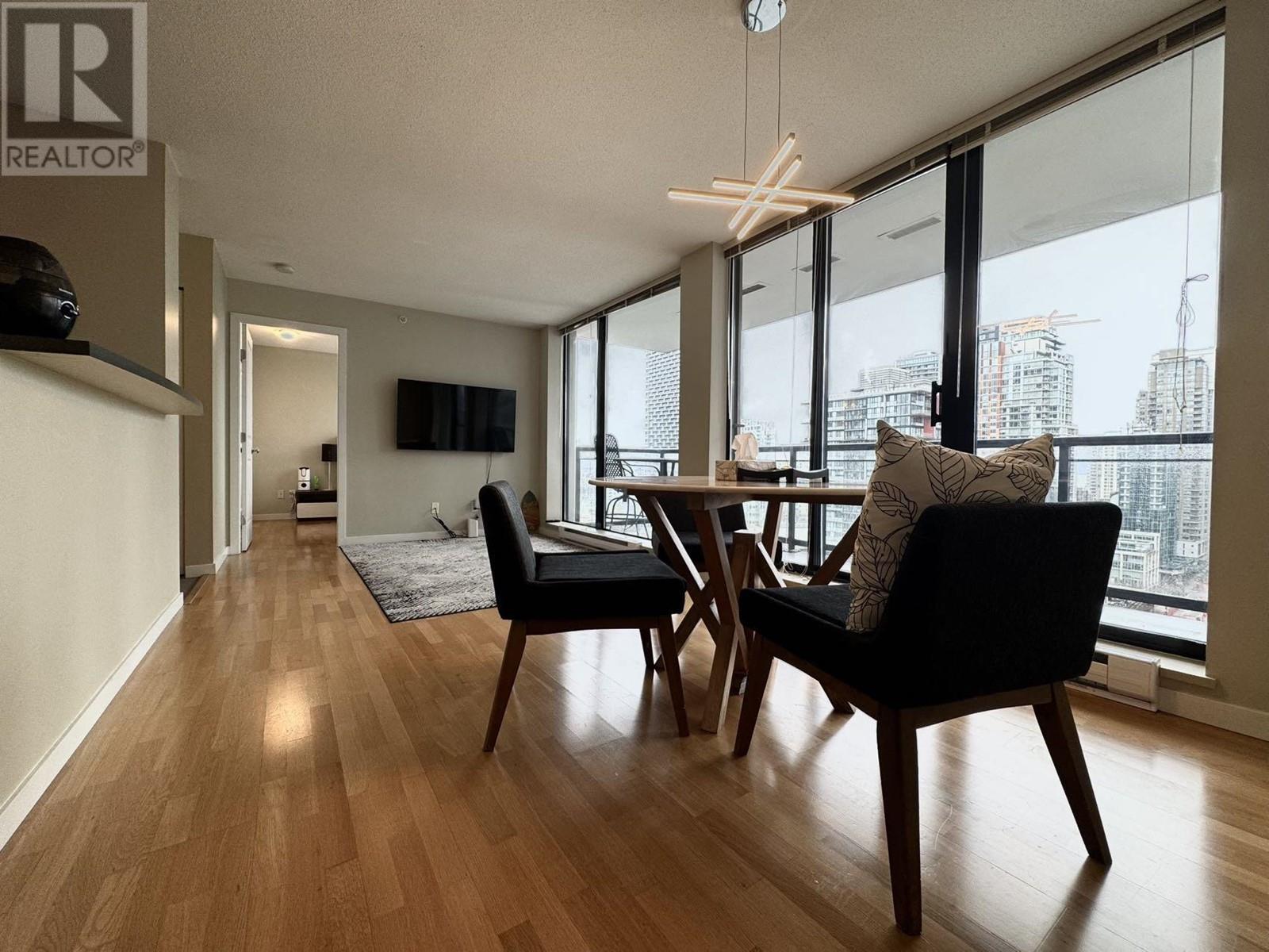 2209 1295 Richards Street, Vancouver, British Columbia  V6B 1B7 - Photo 2 - R2977178