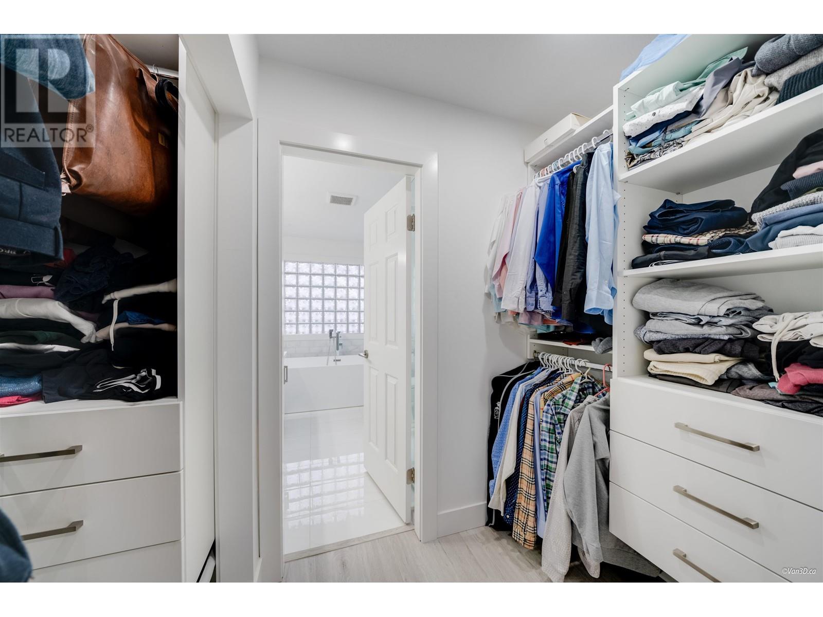 Listing Picture 25 of 39 : 1311 E 63RD AVENUE, Vancouver / 溫哥華 - 魯藝地產 Yvonne Lu Group - MLS Medallion Club Member