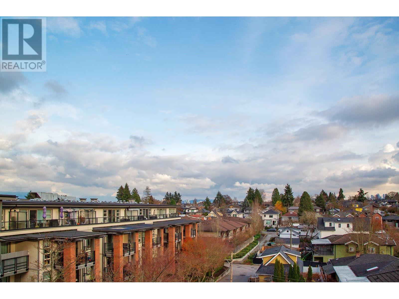 Listing Picture 30 of 34 : 320 4550 FRASER STREET, Vancouver / 溫哥華 - 魯藝地產 Yvonne Lu Group - MLS Medallion Club Member