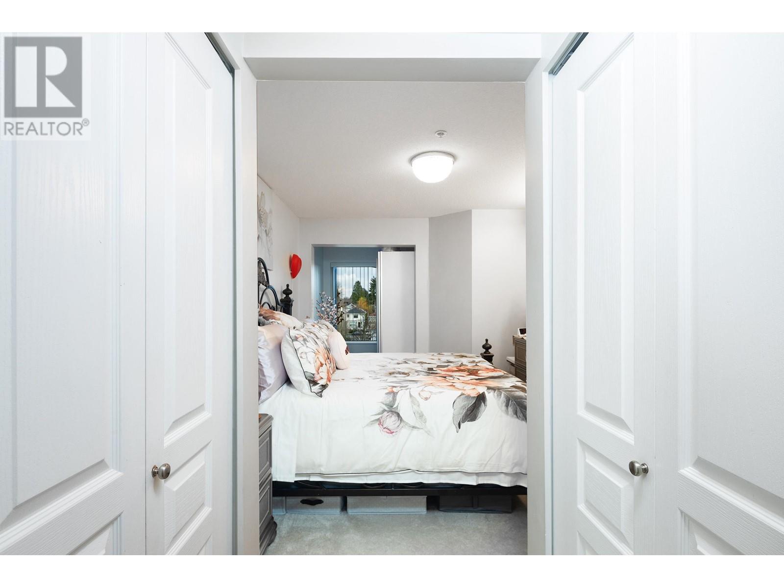 Listing Picture 23 of 34 : 320 4550 FRASER STREET, Vancouver / 溫哥華 - 魯藝地產 Yvonne Lu Group - MLS Medallion Club Member