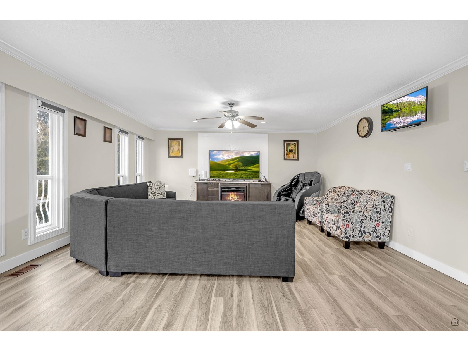 Property at 13052 64 AVENUE image 4