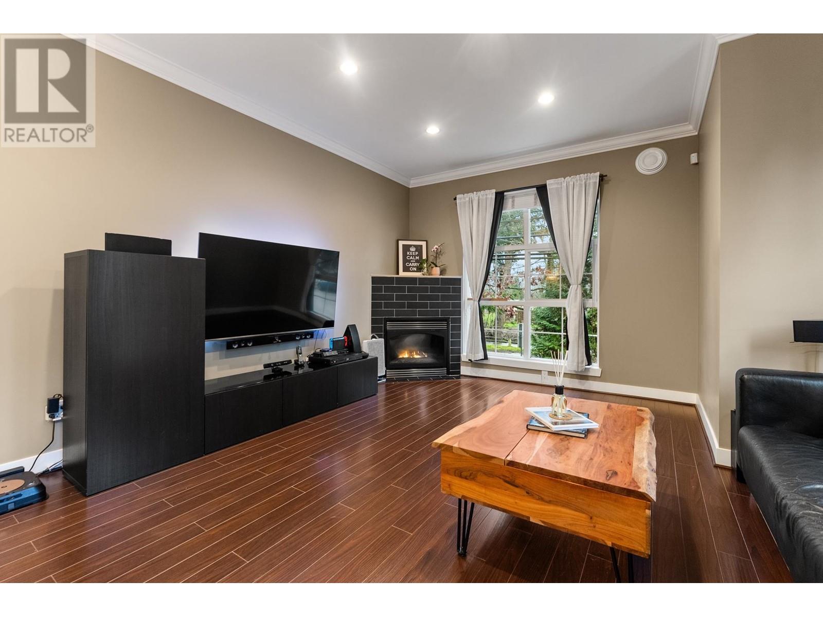 Listing Picture 10 of 40 : 1 12251 NO. 2 ROAD, Richmond / 烈治文 - 魯藝地產 Yvonne Lu Group - MLS Medallion Club Member