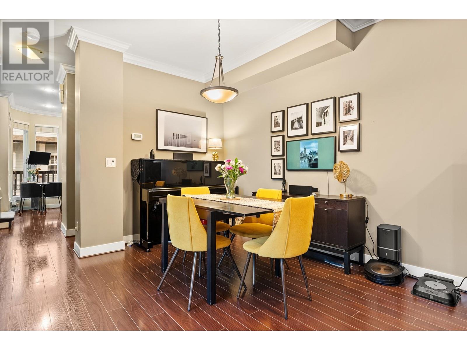 Listing Picture 11 of 40 : 1 12251 NO. 2 ROAD, Richmond / 烈治文 - 魯藝地產 Yvonne Lu Group - MLS Medallion Club Member