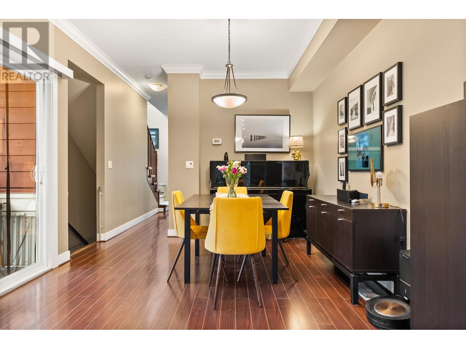 Listing Picture 12 of 40 : 1 12251 NO. 2 ROAD, Richmond / 烈治文 - 魯藝地產 Yvonne Lu Group - MLS Medallion Club Member