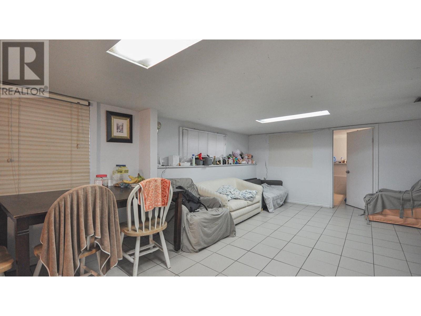1342 E 24 Avenue, Vancouver, British Columbia  V5V 2B7 - Photo 31 - R2977275
