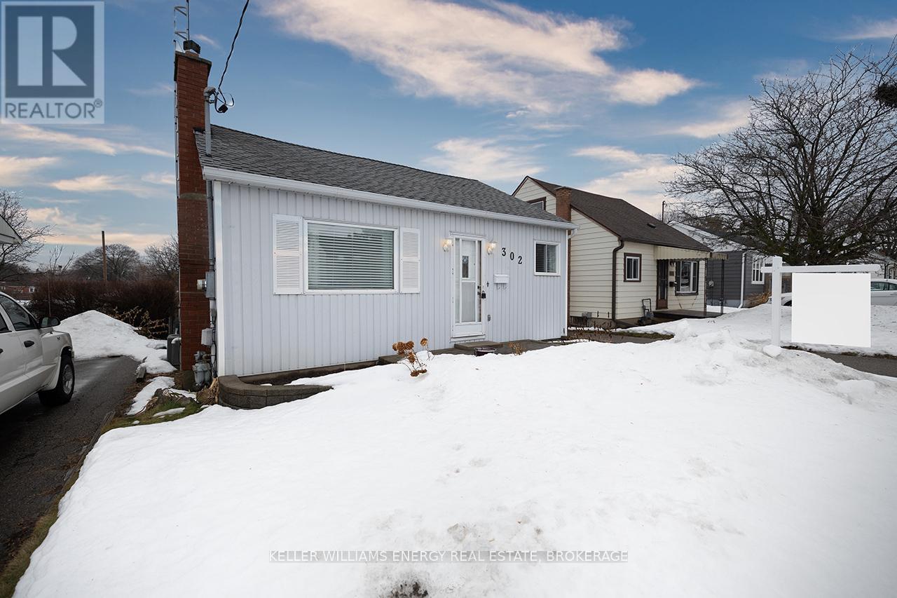 302 DREW STREET, Oshawa, Ontario