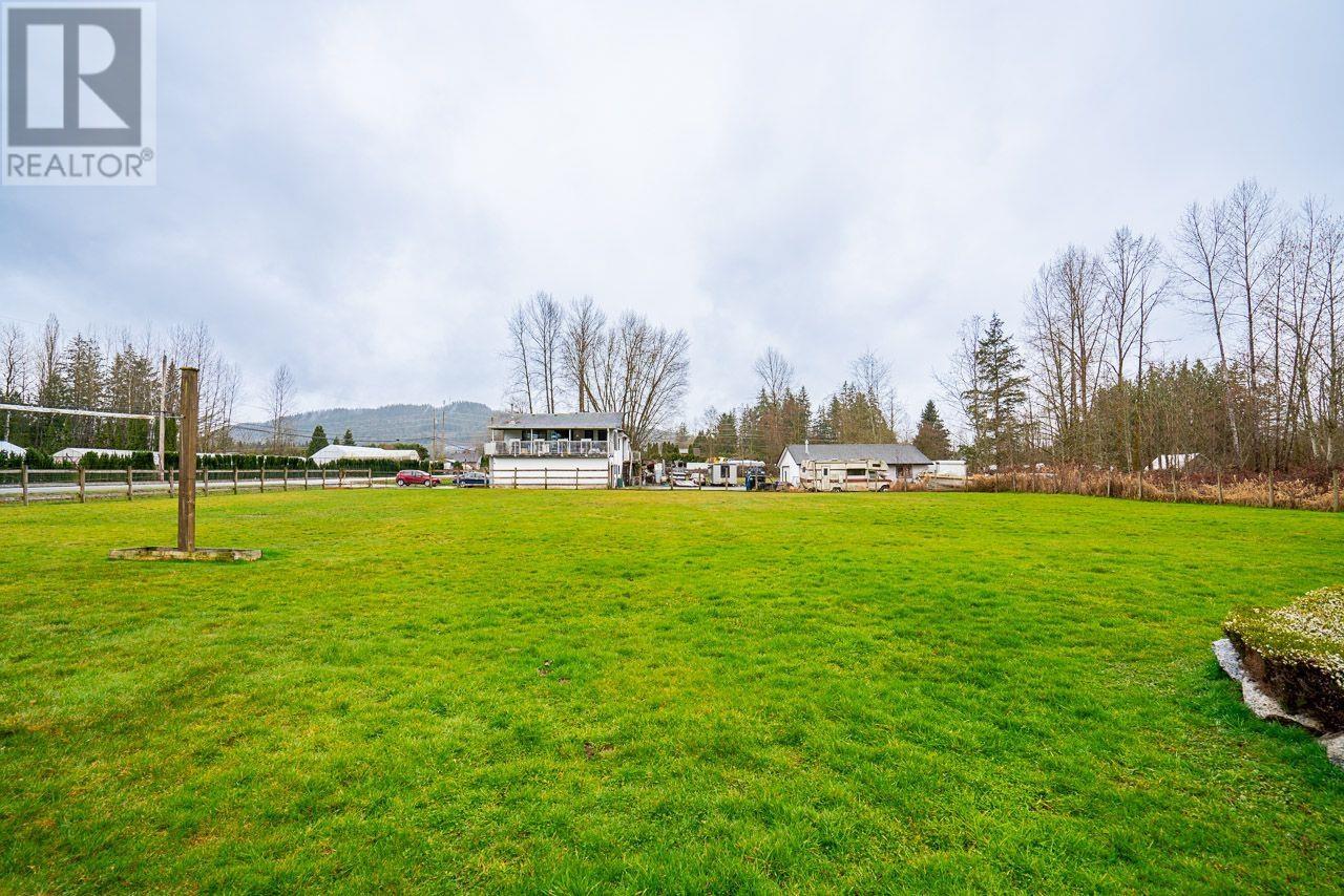 12107 252 Street, Maple Ridge, British Columbia  V4R 1G1 - Photo 34 - R2975292