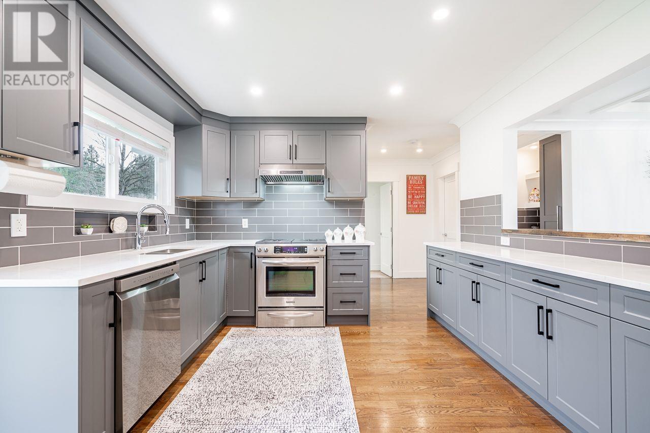 12107 252 Street, Maple Ridge, British Columbia  V4R 1G1 - Photo 12 - R2975292