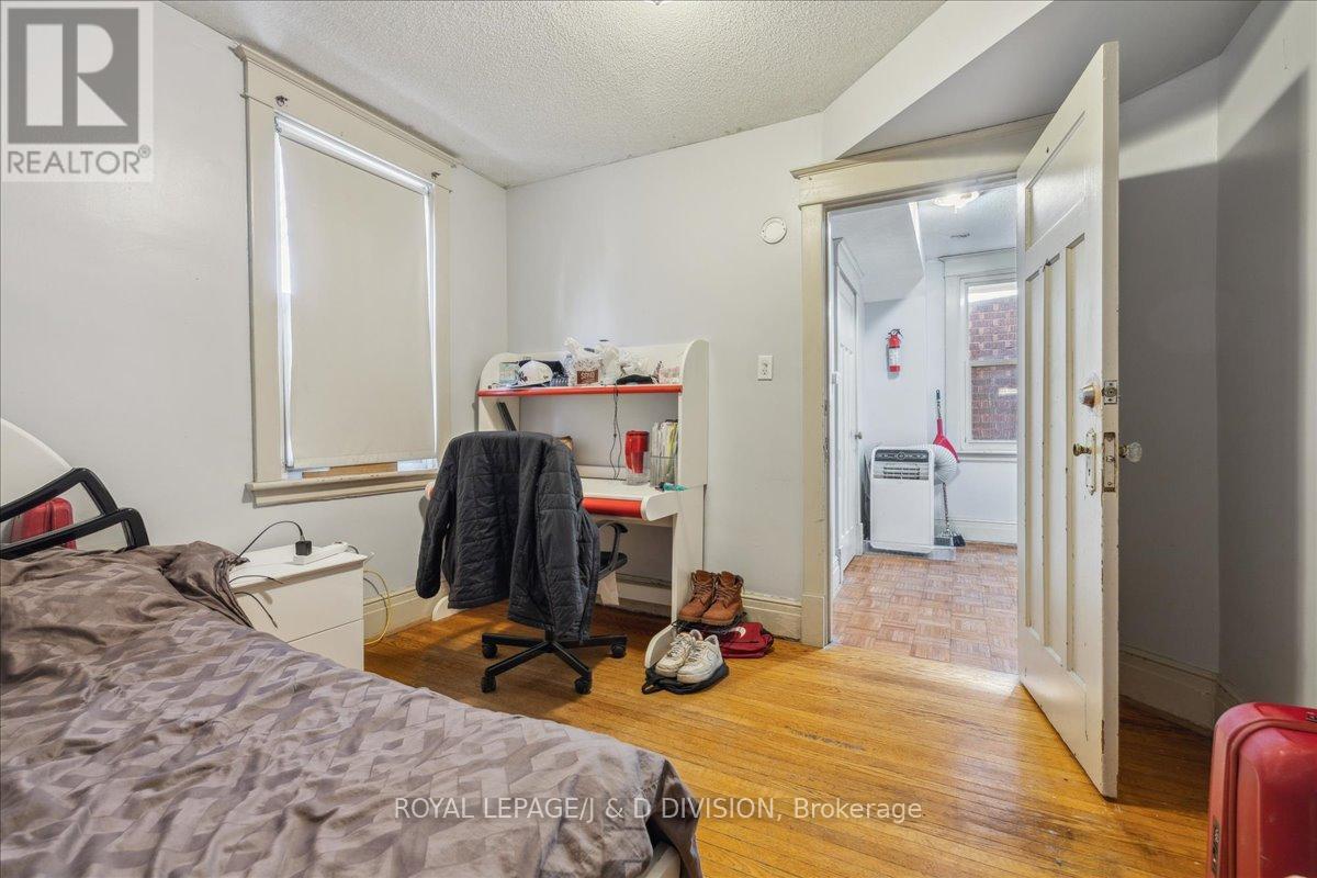 Ave S - 59 Paisley Avenue S, Hamilton, Ontario  L8S 1V2 - Photo 16 - X12016102
