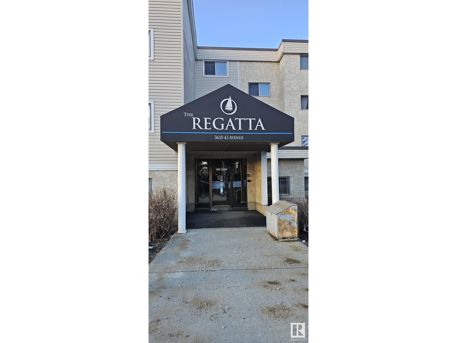 Property at #415 3610 43 AV NW image 1