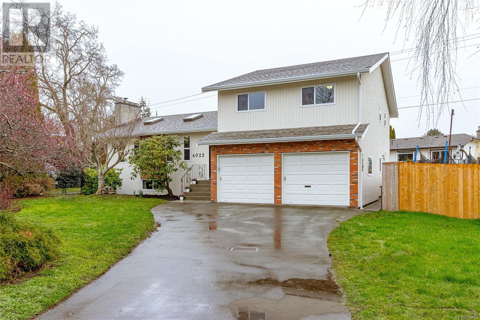 4022 Cavallin Crt, saanich, British Columbia