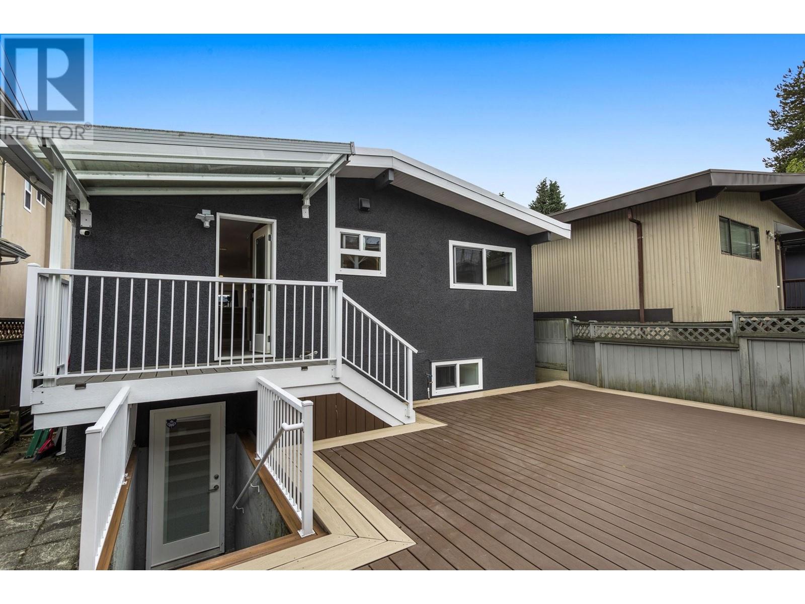 Listing Picture 38 of 40 : 51 N SEA AVENUE, Burnaby / 本拿比 - 魯藝地產 Yvonne Lu Group - MLS Medallion Club Member