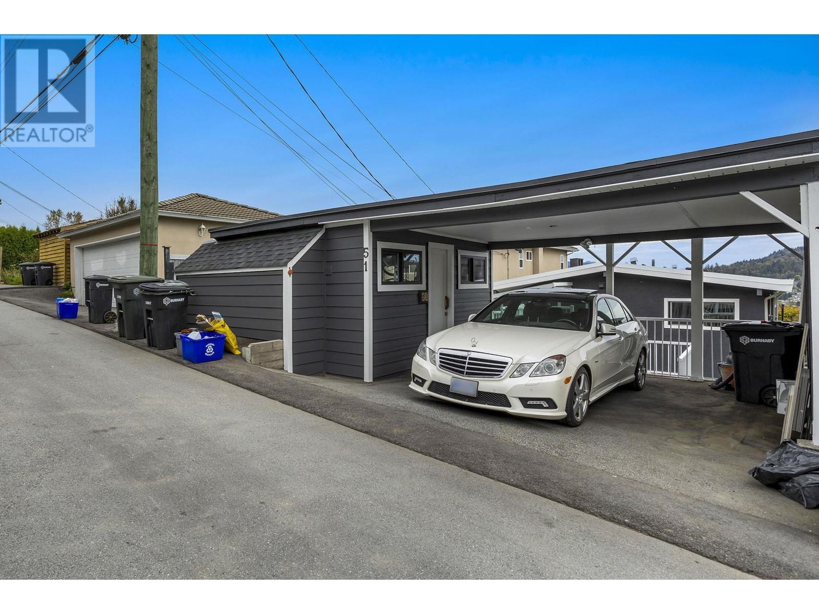 Listing Picture 39 of 40 : 51 N SEA AVENUE, Burnaby / 本拿比 - 魯藝地產 Yvonne Lu Group - MLS Medallion Club Member